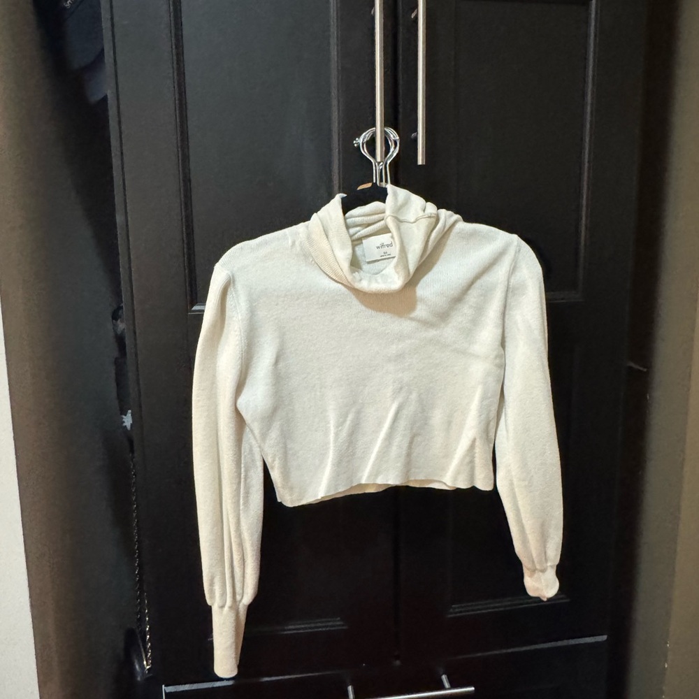 Wilfred cream Cropped Sweater